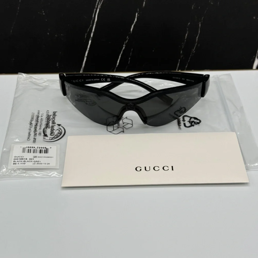 NEW GG1651S 001 GUCCI BLACK GREY GEOMETRIC UNISEX GUCCI SUNGLASSES